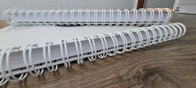Imagem de Encadernação Wire-O em Capa Dura Personalizada de Cadernos
